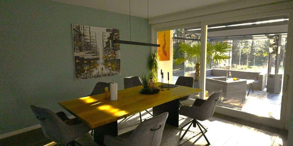 Einfamilienhaus Lippstadt Bad Waldliesborn - 8 Zimmer, 240 m&sup2;, 850.000&euro; | Angebot:25850608