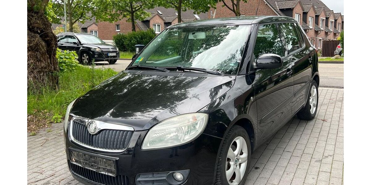 Skoda Fabia 114.521 km 3.490 &euro; Paderborn 33100