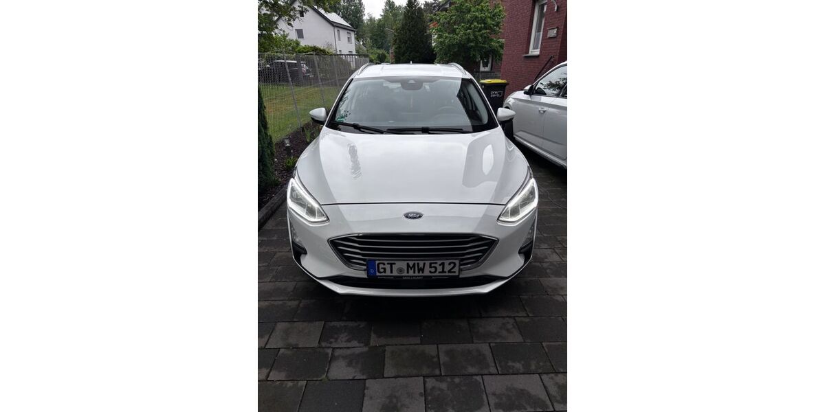 Ford Focus 143.000 km 7.750 &euro; Rheda-Wiedenbrück 33378