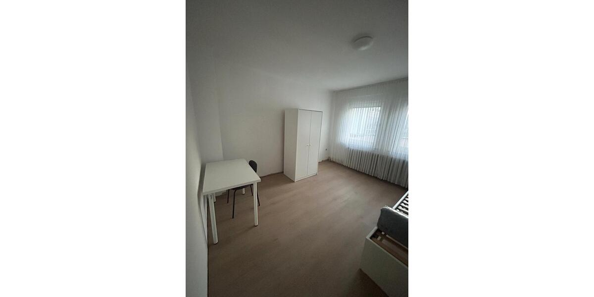 Etagenwohnung Paderborn Univiertel - 1 Zimmer, 16 m&sup2;, 400&euro; | Angebot:26001848