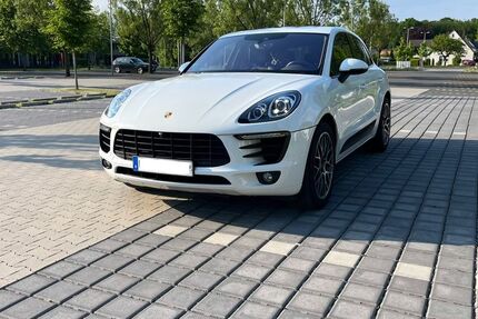 Porsche Macan 94.000 km 32.490 &euro; Verl 33415