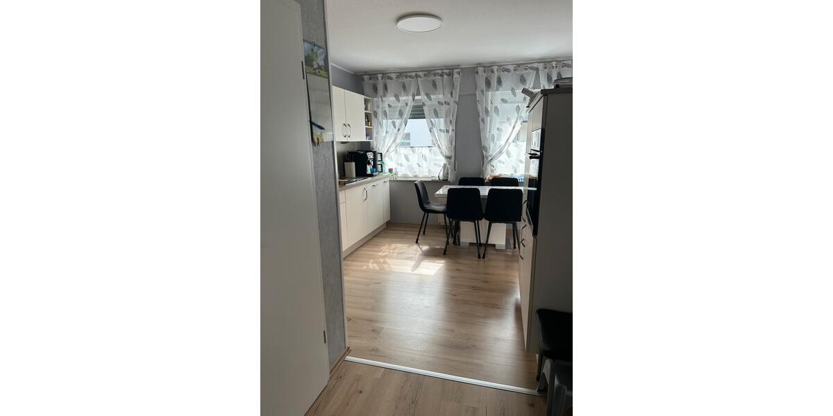 Etagenwohnung Geseke - 2 Zimmer, 64 m&sup2;, 170.000&euro; | Angebot:27298983