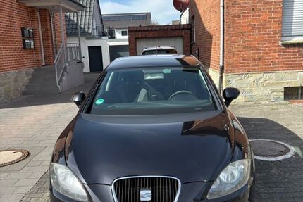 Seat Leon 174.149 km 2.600 &euro; Salzkotten 33154