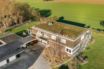 Haus Ennigerloh Ostenfelde - 7 Zimmer, 320 m&sup2;, 465.000&euro; | Angebot:25684226