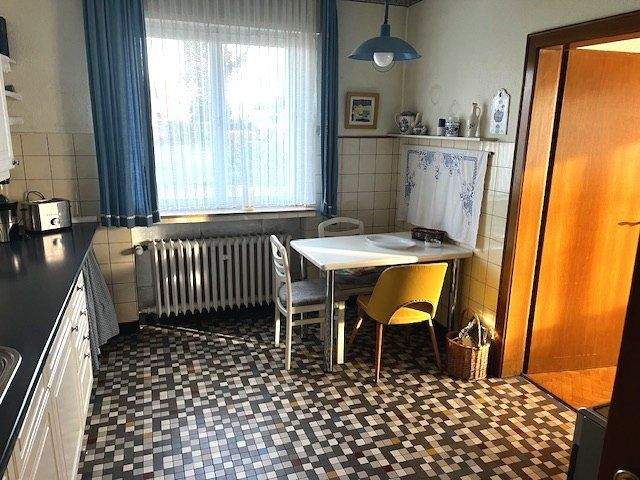 Einfamilienhaus Erwitte - 7 Zimmer, 170 m&sup2;, 290.000&euro; | Angebot:25769960