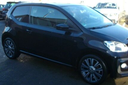 VW up! 38.985 km 10.750 &euro; Langenberg 33449