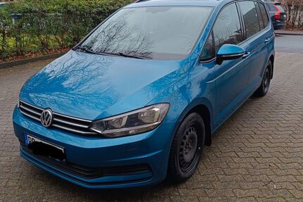 VW Touran 124.900 km 18.990 &euro; Paderborn 33100