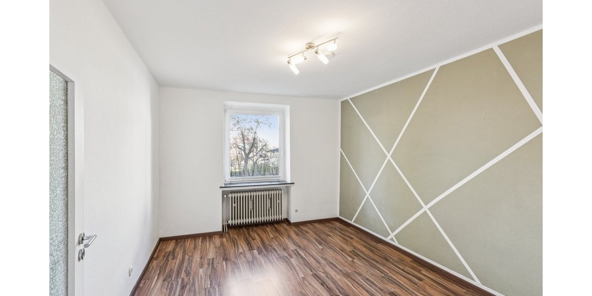 Zweifamilienhaus mit Potenzial – ideal für Mehrgenerationenwohnen oder Kapitalanlage - Einfamilienhaus Warstein | Angebot:25857972