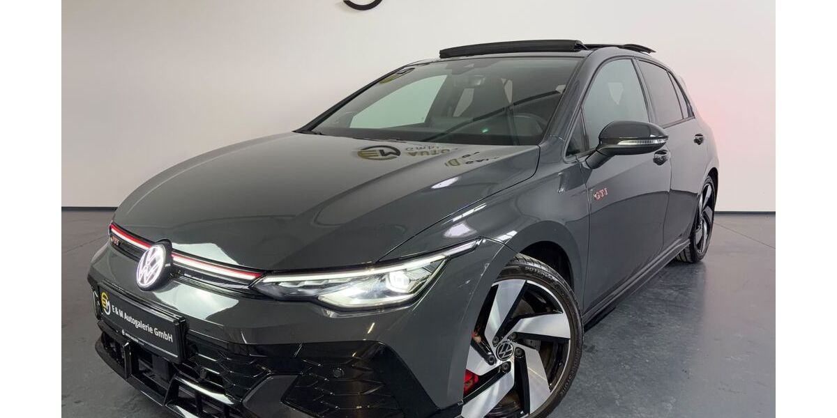 VW Golf 15.900 km 39.990 &euro; Beckum 59269