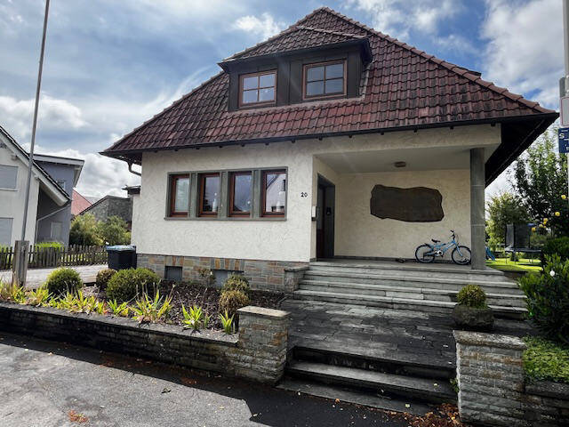 Mehrfamilienhaus, Wohnhaus Anröchte Berge - 8 Zimmer, 250 m&sup2;, 310.000&euro; | Angebot:25664646