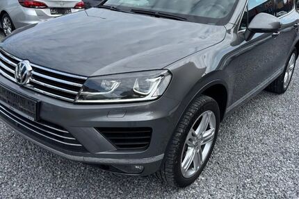 VW Touareg 240.000 km 15.999 &euro; Paderborn 33100