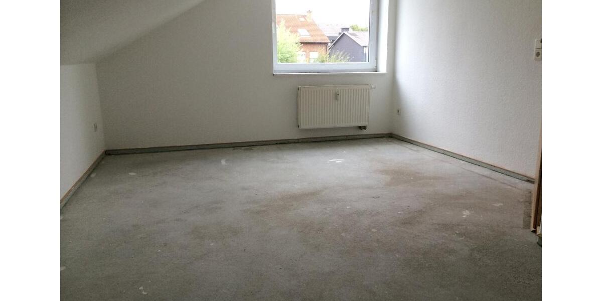 Dachgeschoßwohnung Möhnesee - 3 Zimmer, 70 m&sup2;, 595&euro; | Angebot:26044665