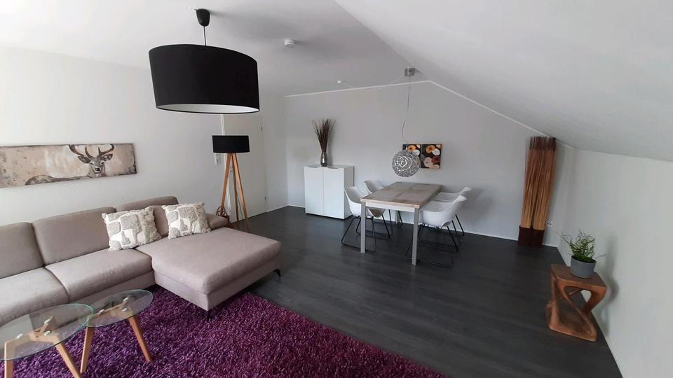 Dachgeschoßwohnung Lippstadt Overhagen - 3 Zimmer, 82 m&sup2;, 986&euro; | Angebot:25968672