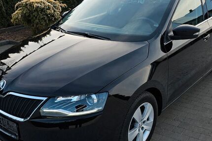 Skoda Rapid 52.300 km 12.360 &euro; Bad-Sassendorf 59505