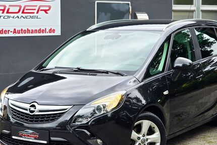 Opel Zafira Tourer 113.000 km 7.900 &euro; Paderborn 33104