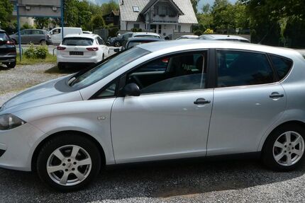 Seat Altea 150.000 km 2.499 &euro; Paderborn 33100