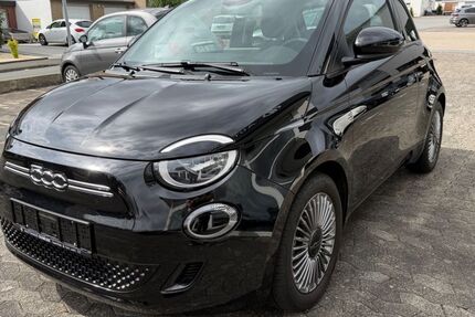 Fiat 500e 25.096 km 14.490 &euro; Büren-Steinhausen 33142