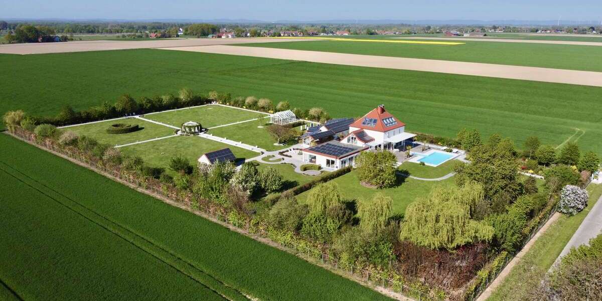Gewerbeobjekt Salzkotten - 2.990.000&euro; | Angebot:26281335
