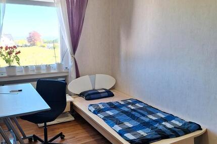 Wohnung Bad Wünnenberg - 1 Zimmer, 90 m&sup2;, 450&euro; | Angebot:26317761