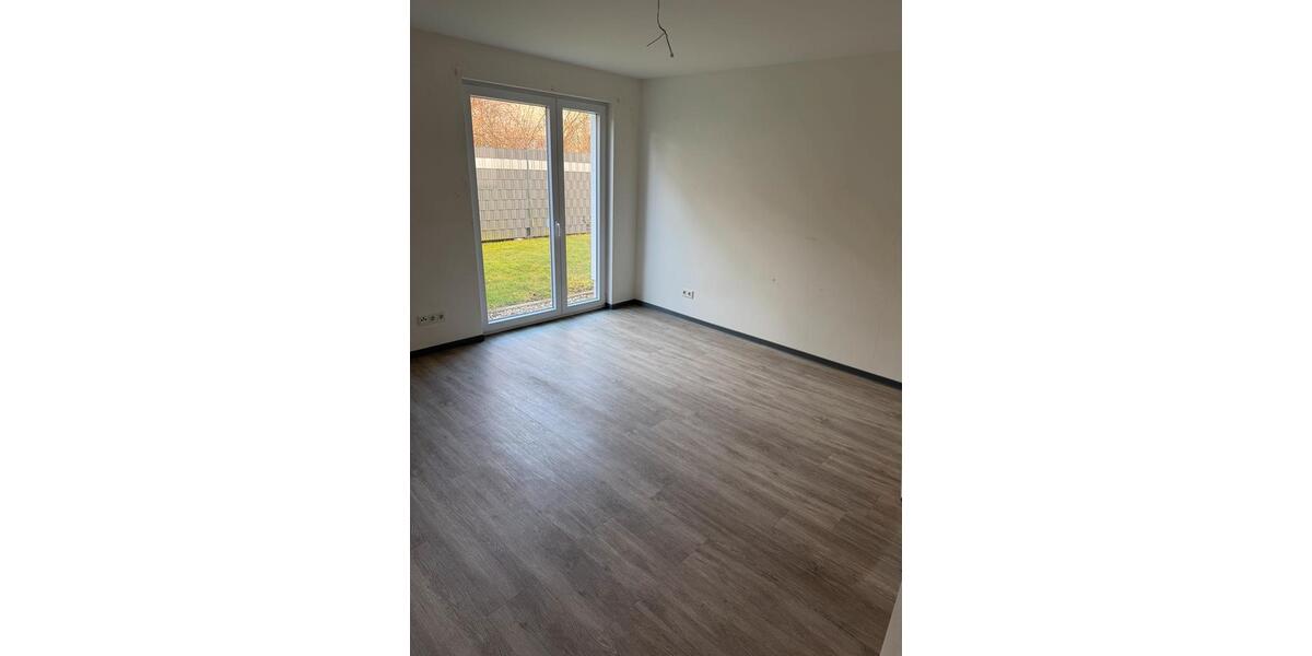 Etagenwohnung Borchen - 2 Zimmer, 26 m&sup2;, 300&euro; | Angebot:25978258