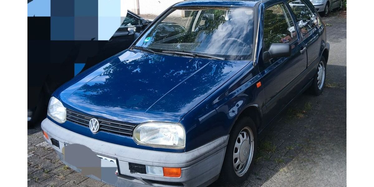 VW Golf 132.332 km 2.950 &euro; Rietberg 33397