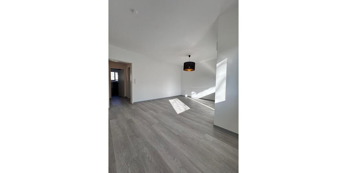 Etagenwohnung Lippstadt Overhagen - 3 Zimmer, 64 m&sup2;, 910&euro; | Angebot:25976728