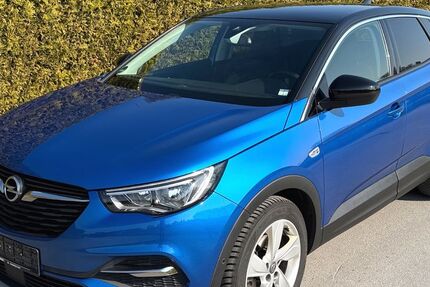 Opel Grandland (X) 111.000 km 14.490 &euro; Rietberg 33397