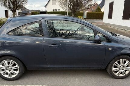 Opel Corsa 229.108 km 1.600 &euro; Erwitte 59597
