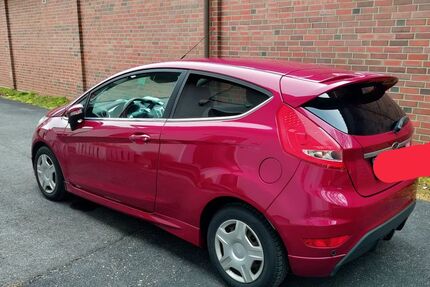 Ford Fiesta 197.000 km 2.200 &euro; Gütersloh 33334