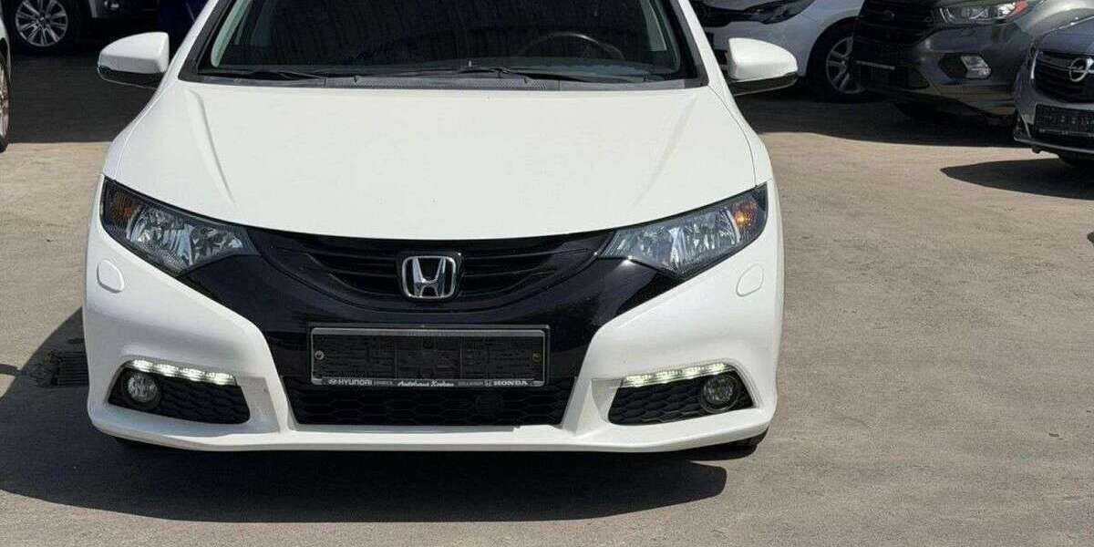 Honda Civic 144.000 km 9.799 &euro; Paderborn 33100