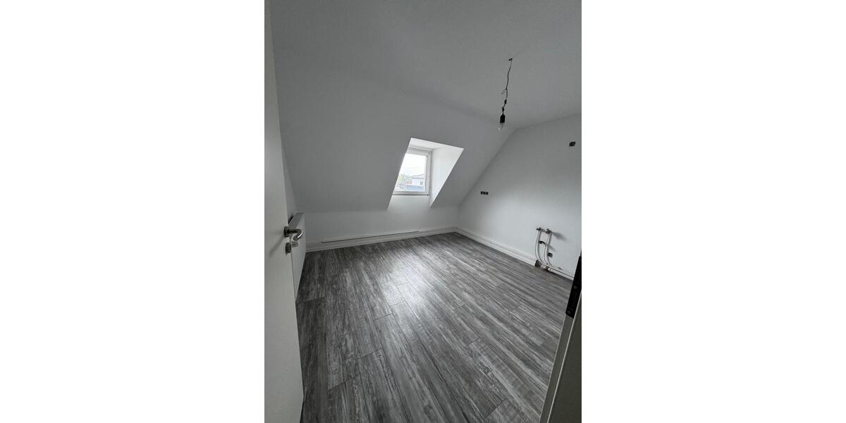 Etagenwohnung Oelde - 3 Zimmer, 113 m&sup2;, 700&euro; | Angebot:26546069