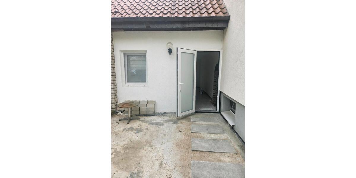 Etagenwohnung Anröchte - 1 Zimmer, 60 m&sup2;, 600&euro; | Angebot:26223521