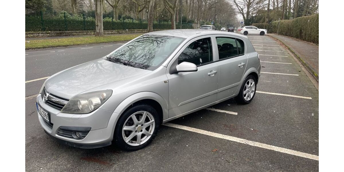 Opel Astra 220.076 km 1.100 &euro; Soest 59494