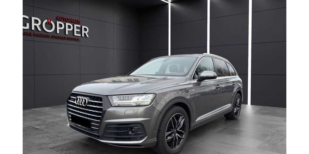 Audi Q7 220.000 km 28.950 &euro; Paderborn 33104