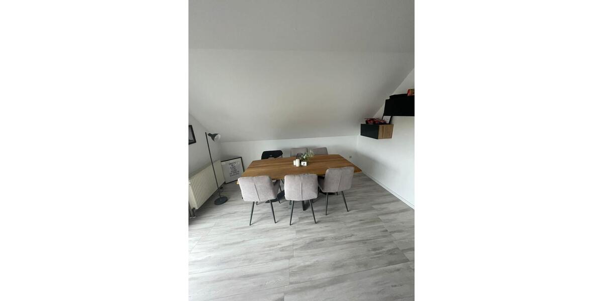 Dachgeschoßwohnung Verl - 2 Zimmer, 62 m&sup2;, 540&euro; | Angebot:25988642