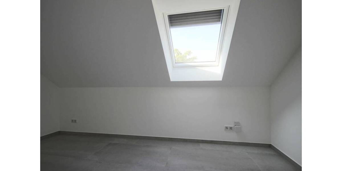 Etagenwohnung Ennigerloh - 6 Zimmer, 147 m&sup2;, 1.450&euro; | Angebot:25957321