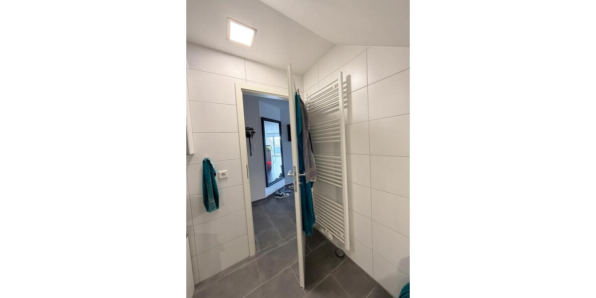 Dachgeschoßwohnung Möhnesee - 2 Zimmer, 83 m&sup2;, 1.110&euro; | Angebot:25903104