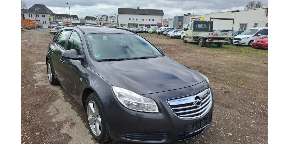 Opel Insignia 271.000 km 2.390 &euro; Paderborn 33100