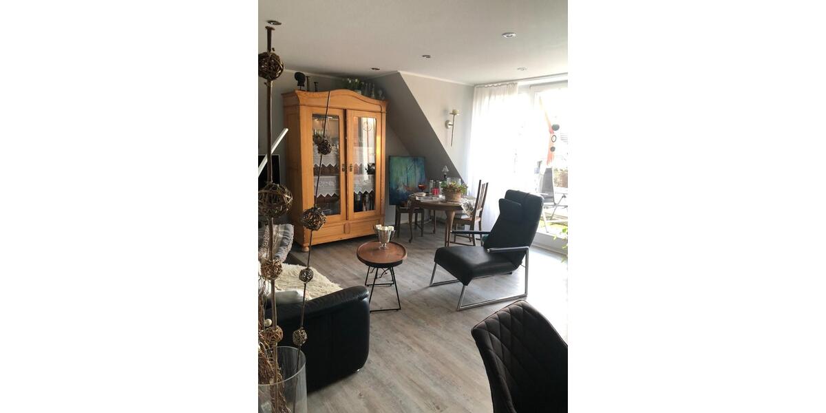 Dachgeschoßwohnung Lippstadt - 3 Zimmer, 85 m&sup2;, 220.000&euro; | Angebot:20111607