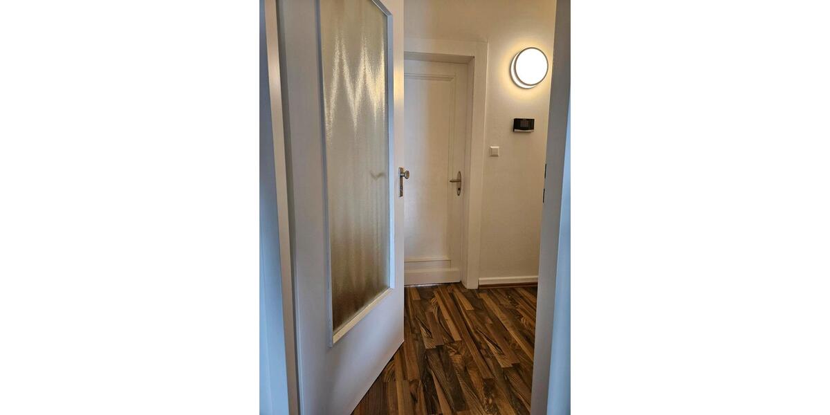 Dachgeschoßwohnung Gütersloh - 3 Zimmer, 45 m&sup2;, 590&euro; | Angebot:24454270