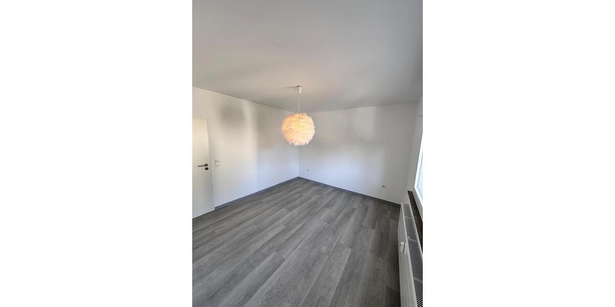 Etagenwohnung Lippstadt Overhagen - 3 Zimmer, 64 m&sup2;, 910&euro; | Angebot:25976728