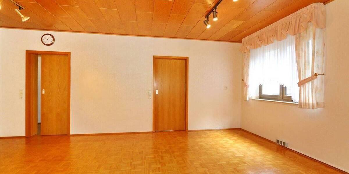 Mehrfamilienhaus, Wohnhaus Büren / Siddinghausen Siddinghausen - 3 Zimmer, 264 m&sup2;, 395.000&euro; | Angebot:26732482