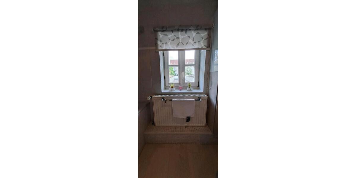 Reihenhaus Lippstadt - 3 Zimmer, 110 m&sup2;, 300.000&euro; | Angebot:24293961
