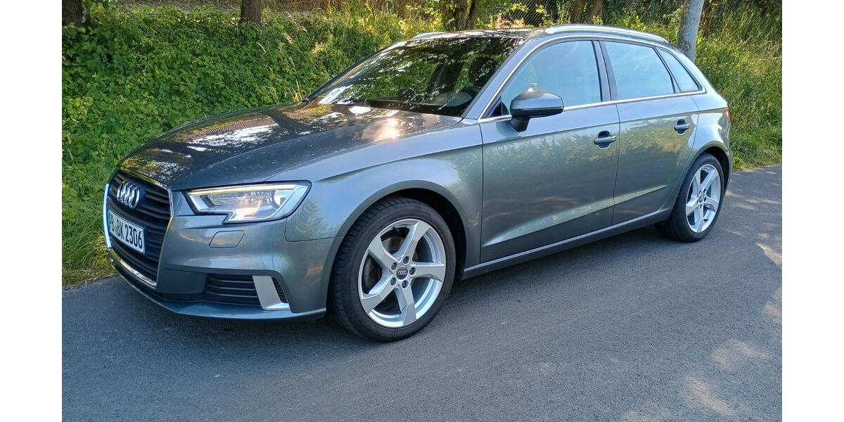 Audi A3 127.200 km 11.590 &euro; Borchen 33178