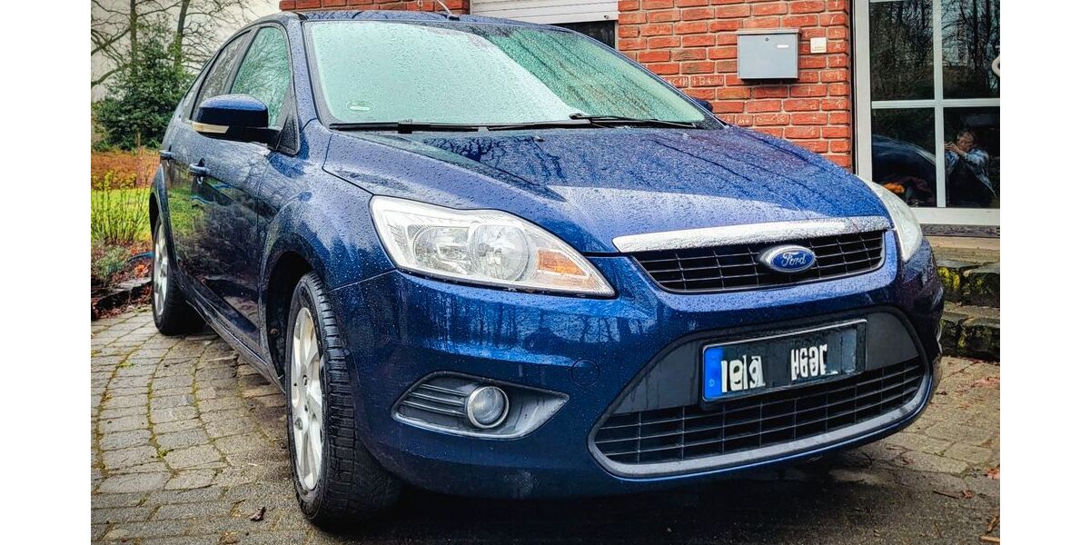 Ford Focus 127.000 km 4.299 &euro; Verl 33415
