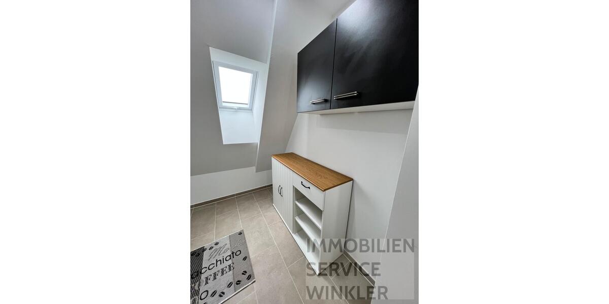Dachgeschoßwohnung Lippstadt Bad Waldliesborn - 1 Zimmer, 40 m&sup2;, 700&euro; | Angebot:17676915