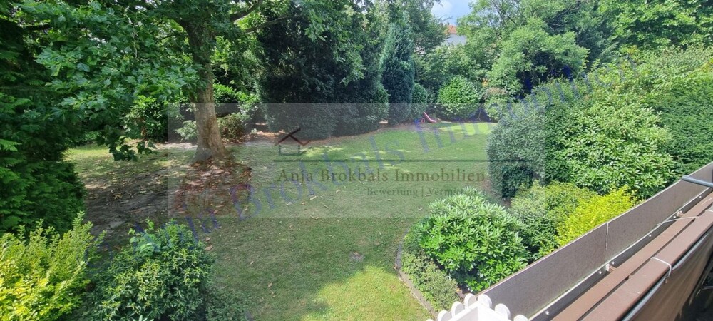 Ruhige Citylage GT: Geräumiges Apartment mit großem Balkon und Stellplatz - für Käufer provisionsfrei - 1- Gütersloh | Angebot:20189855