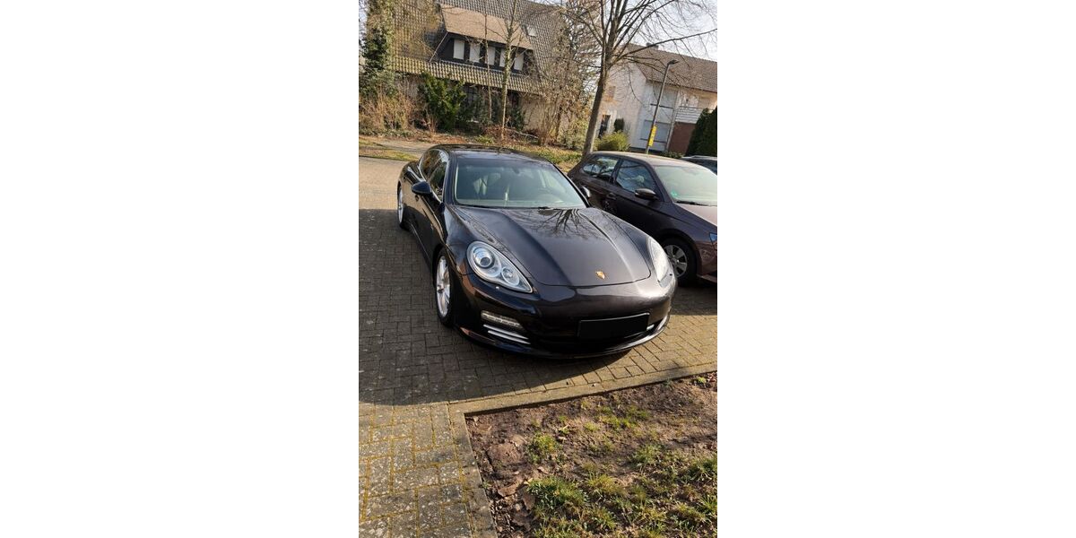 Porsche Panamera 159.000 km 22.900 &euro; Verl 33415