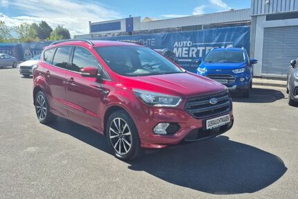 Ford Kuga 67.000 km 16.490 &euro; Lippstadt 59557