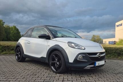 Opel Adam 95.000 km 6.999 &euro; Paderborn 33104